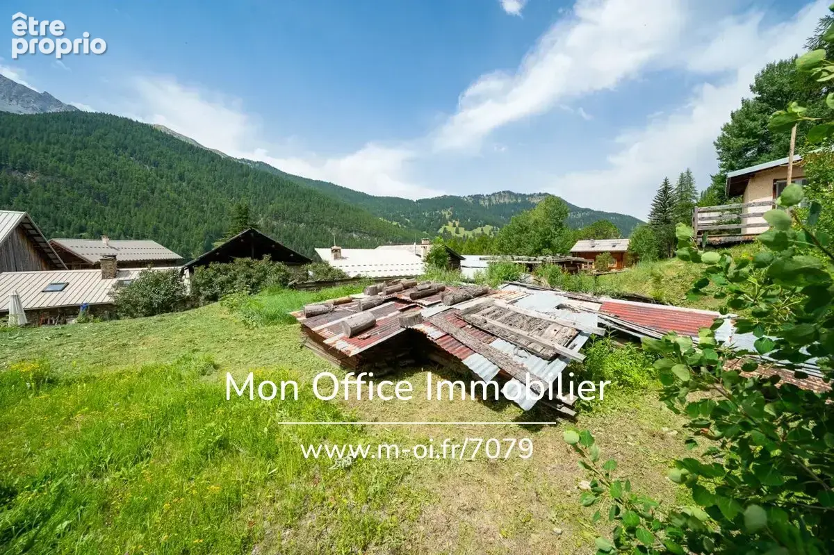 Référence : 7079-SCN - Terrain viabilisé de 700 m2 à Molines en Queyras - photo 3