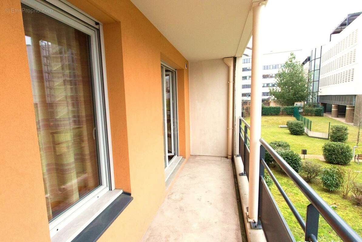 Appartement à LYON-9E