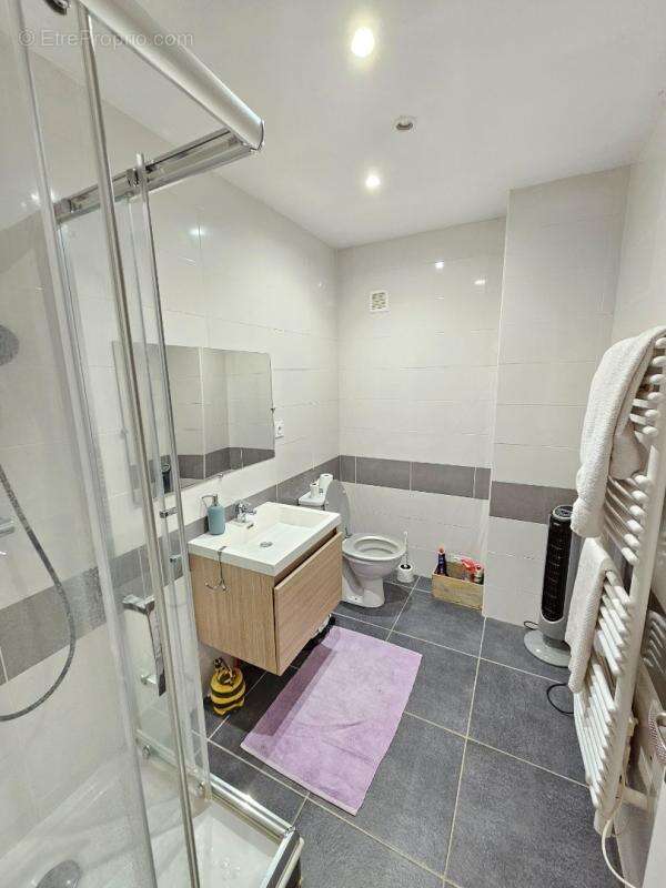 Maison à SAINT-MARCEL-LES-VALENCE