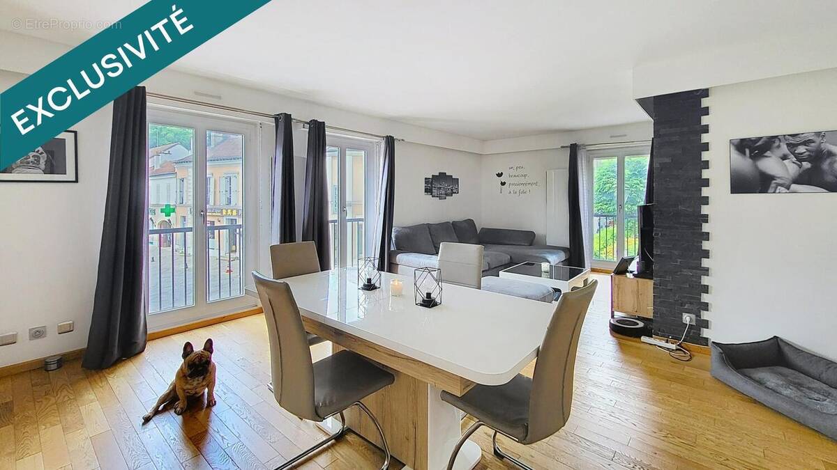 Photo 1 - Appartement à THIAIS