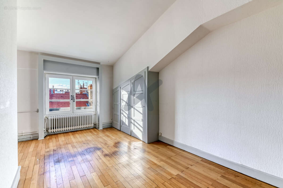 Appartement à LYON-6E