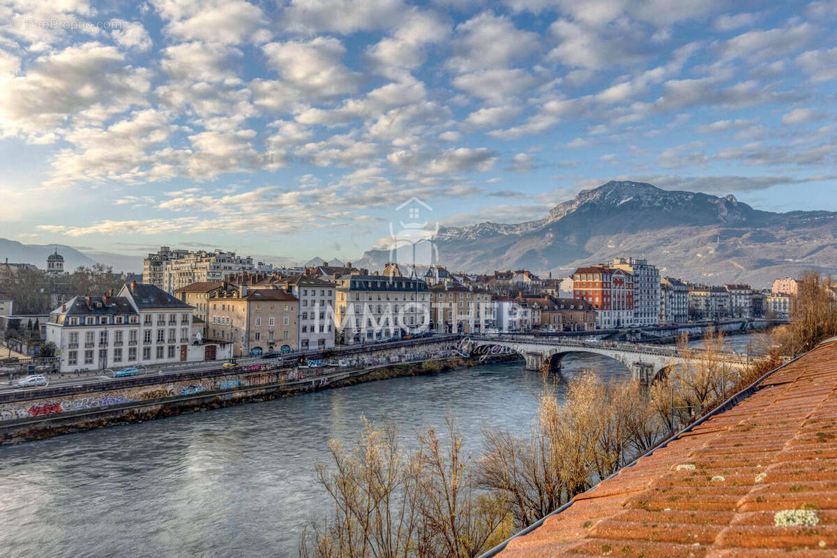 Appartement à GRENOBLE