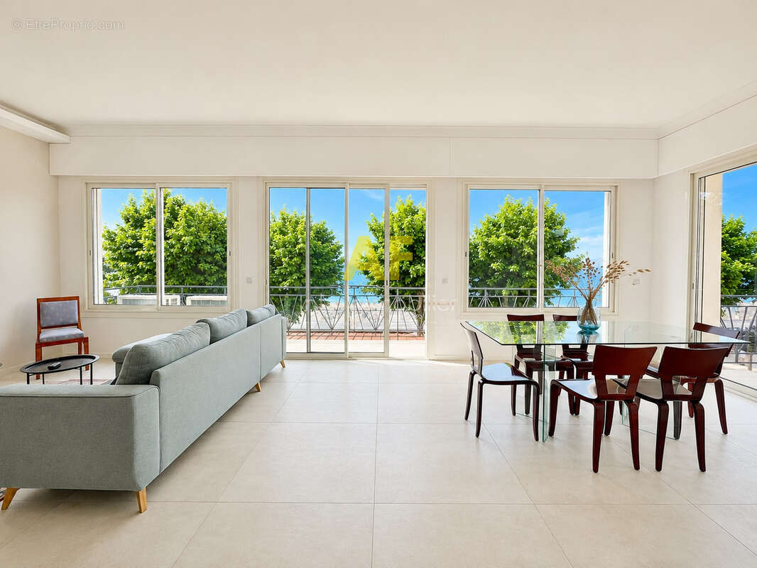 Saint-raphaël   front de mer   appartement d’exception de 131,5 m2 avec vue mer, terrasse et garage - photo 2