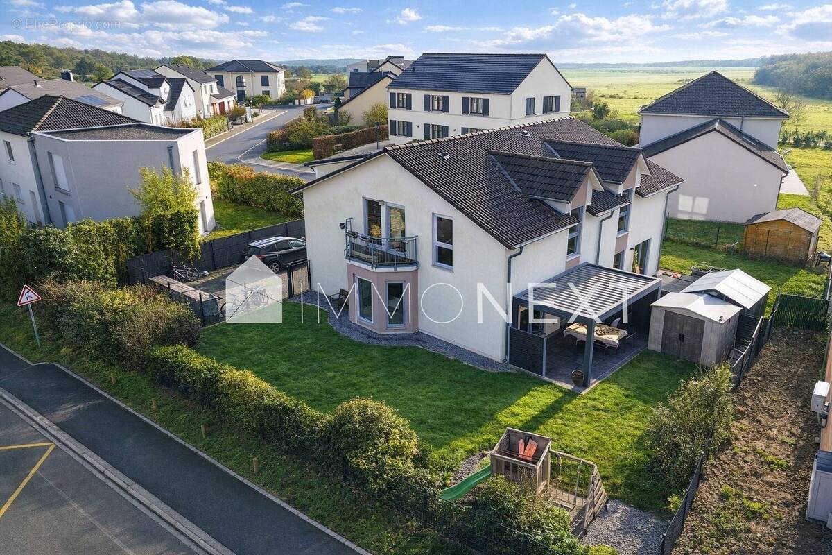 Maison à ROUSSY-LE-VILLAGE