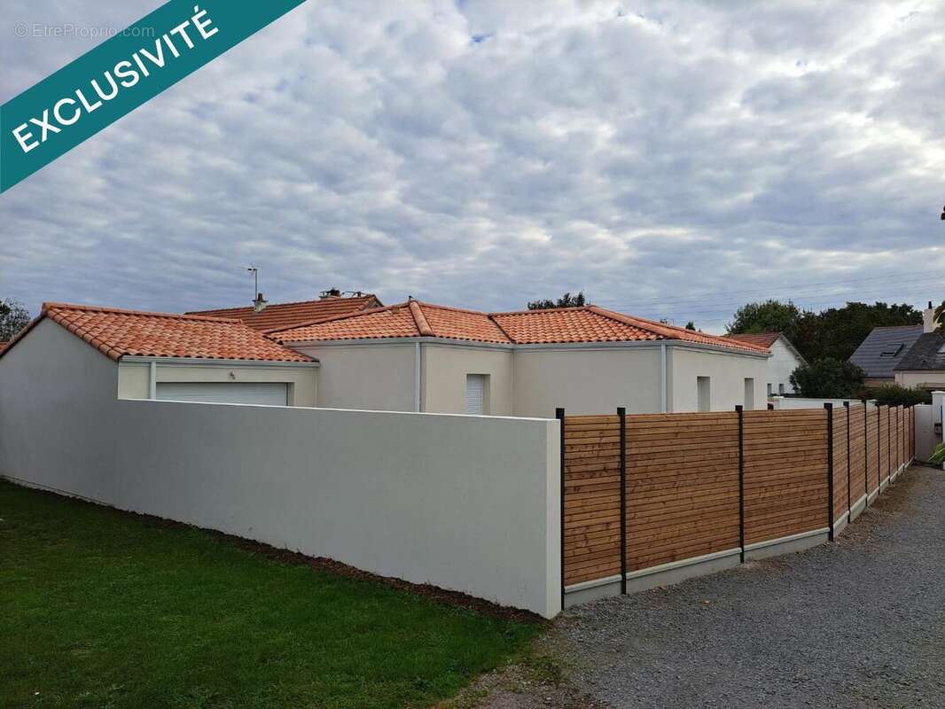 Photo 2 - Maison à BOUAYE