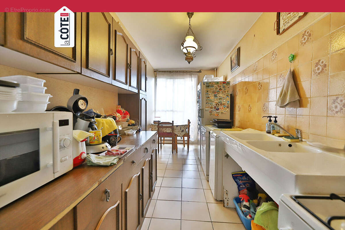 Appartement à VITROLLES