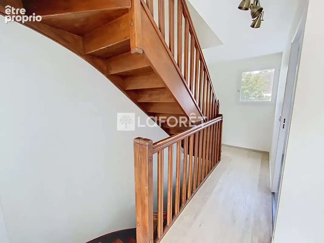 Maison Verneuil Sur Seine 4 pièce(s) 79 m2, garage, jardin. - photo 7