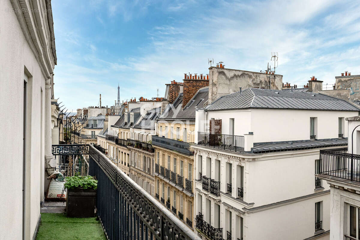 Appartement à PARIS-9E