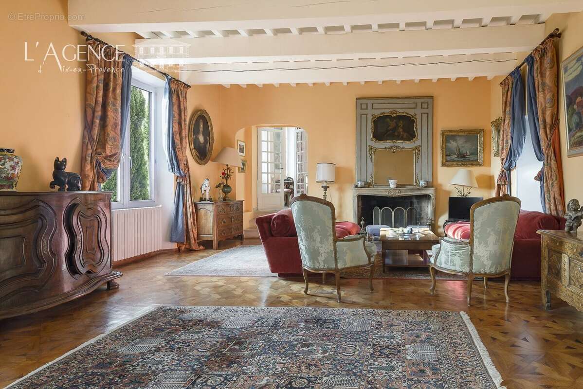 Maison à AIX-EN-PROVENCE