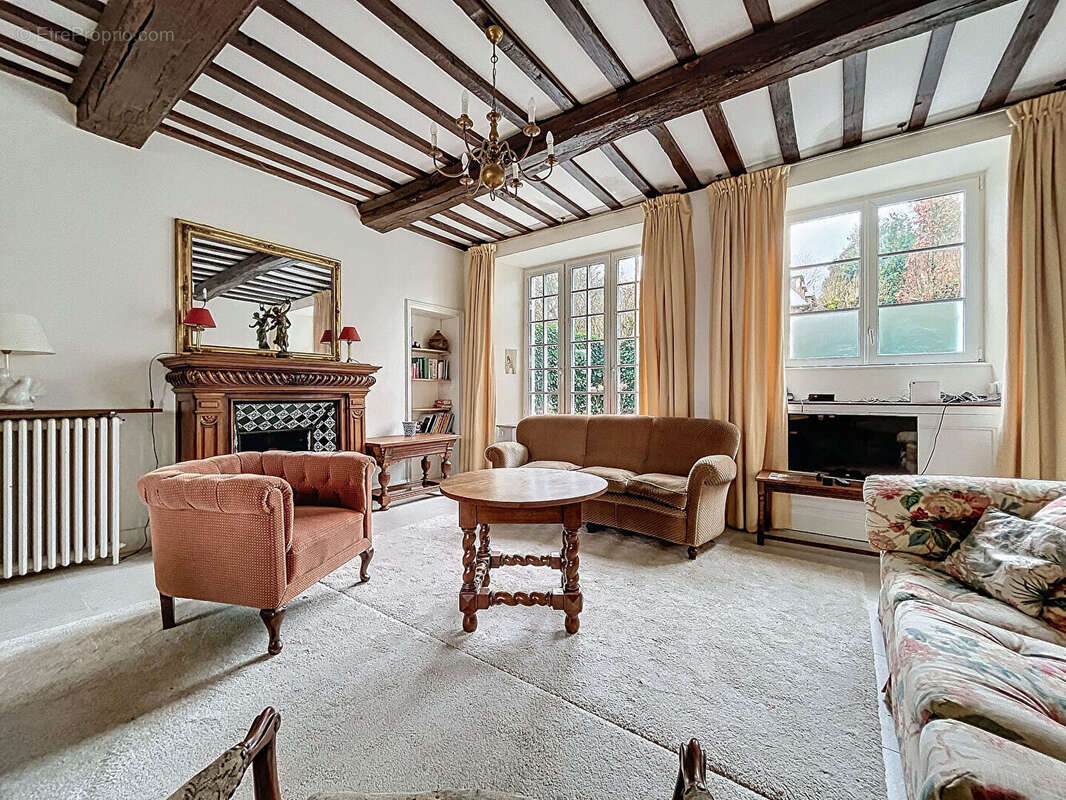 Maison à VILLEDIEU-LES-POELES