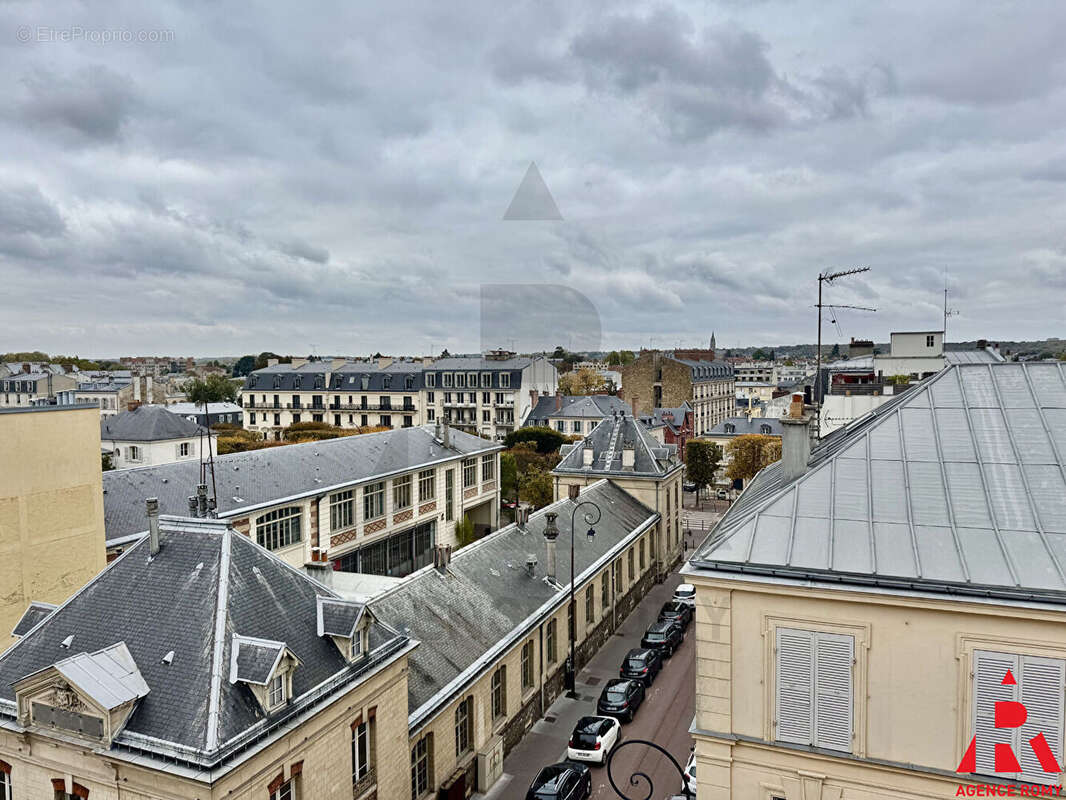 Appartement à VERSAILLES