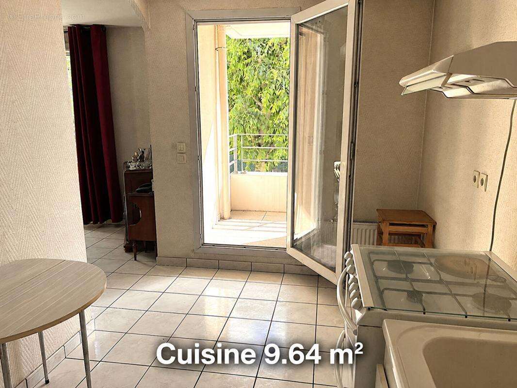 Appartement à ANSE