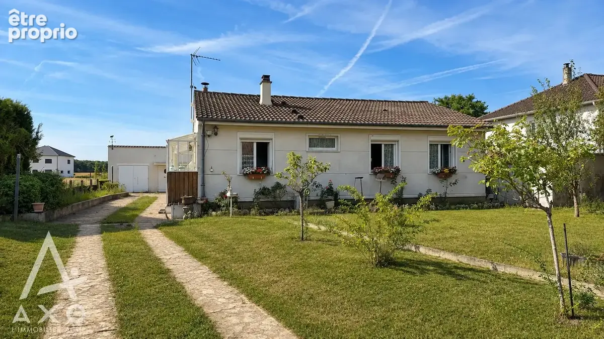 Maison à PAUCOURT