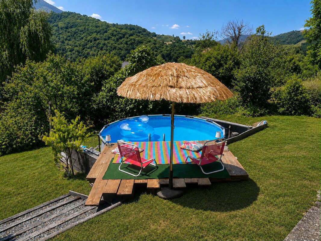 Belle maison au calme avec grand jardin. - photo 8