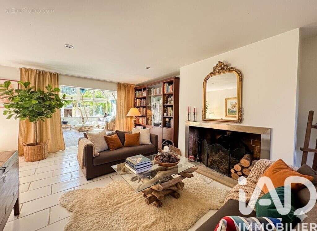 Photo 2 - Maison à LE CHESNAY