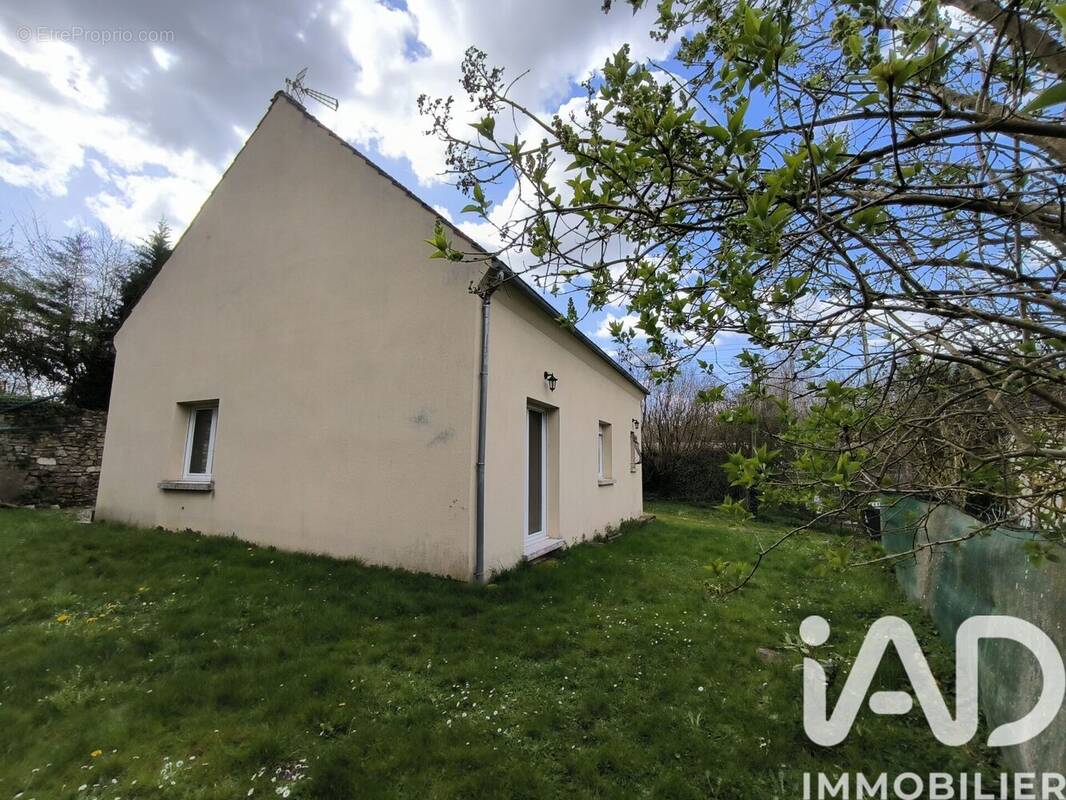 Photo 1 - Maison à CREPY-EN-VALOIS