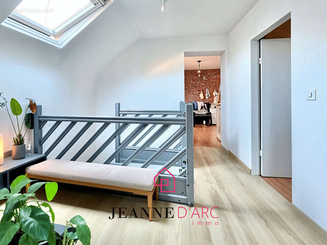Maison Oissel F4 AU CALME - Jardin - Parking - photo 4