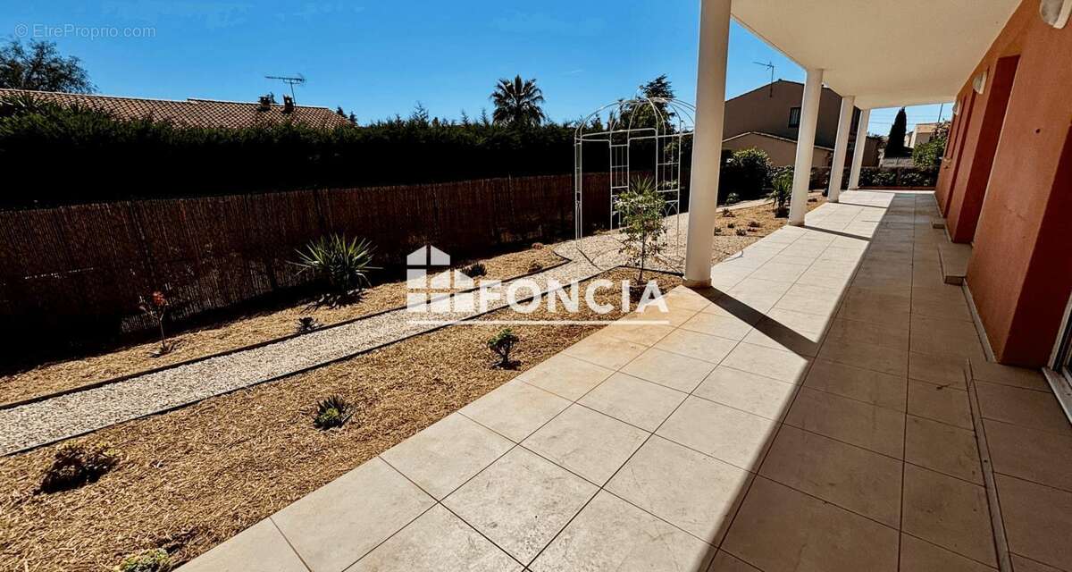Appartement à SANARY-SUR-MER