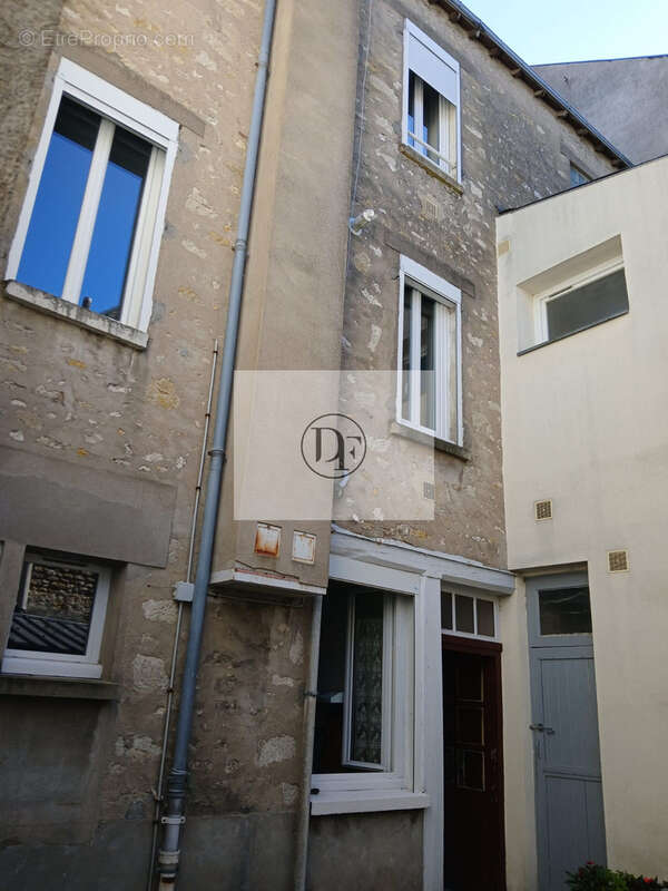 Appartement à PITHIVIERS