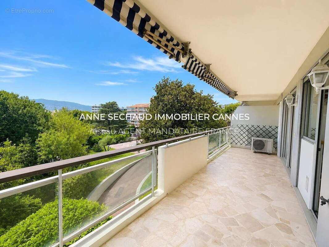 Appartement à CANNES