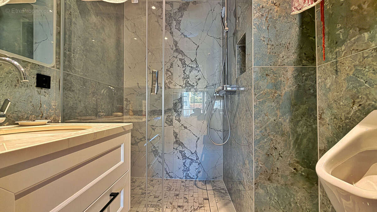 Appartement à BEAULIEU-SUR-MER