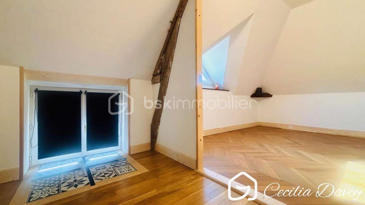 *** Nouveauté en Exclusivité: Elégante Maison bourgeoise du XIXème siècle alliant le charme de l'ancien et le confort moderne da - photo 9