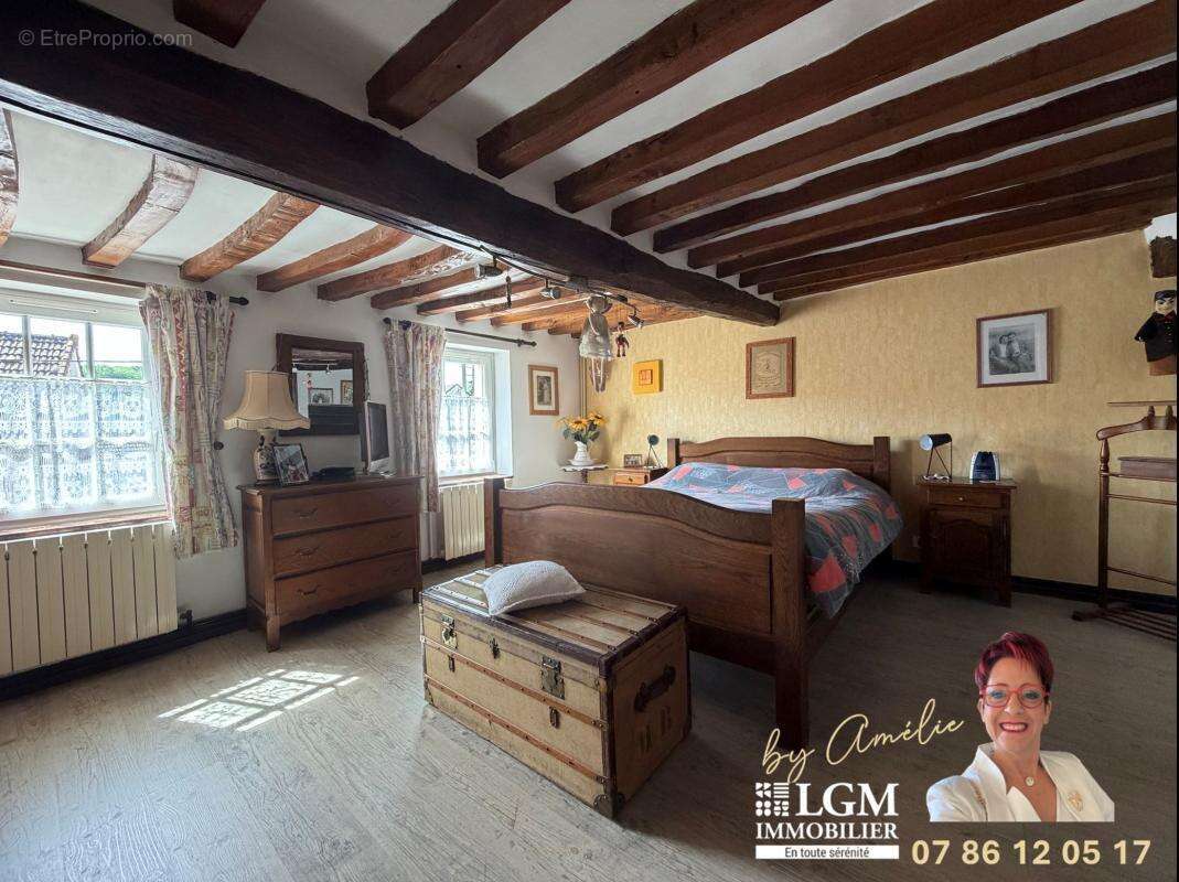 MAGNIFIQUE LONGÈRE de 209 m² - 4 Chambres - Dépendances - photo 10