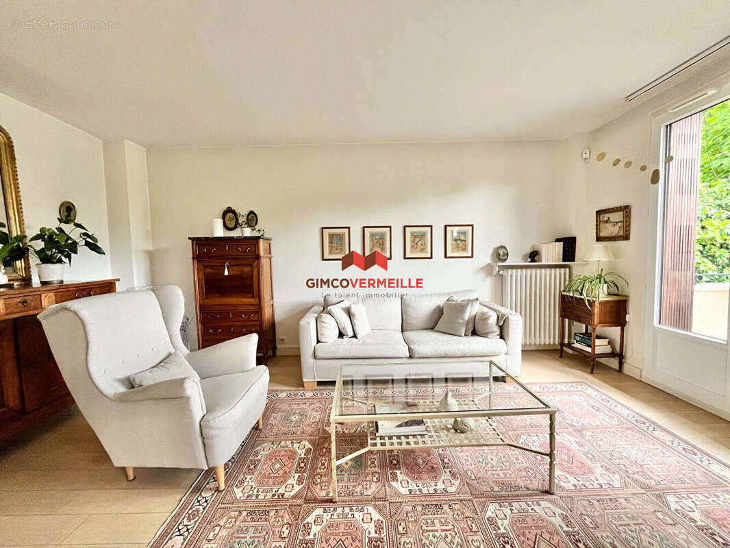 Appartement à LE VESINET