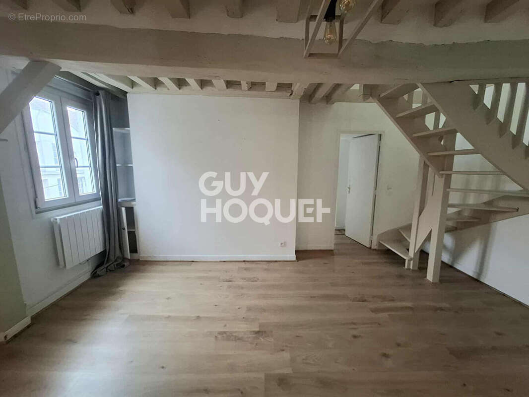 Appartement à COMPIEGNE
