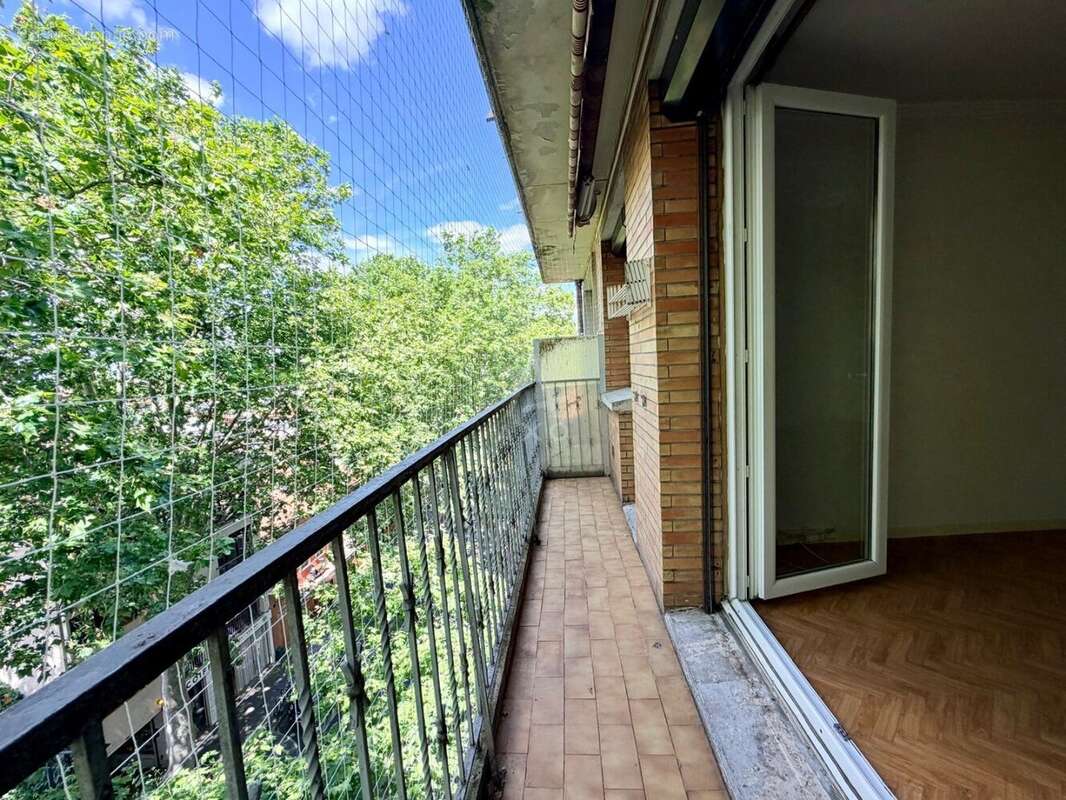 Toulouse Busca-Crampel, T2 56 m², dernier étage, balcon et parking - photo 3