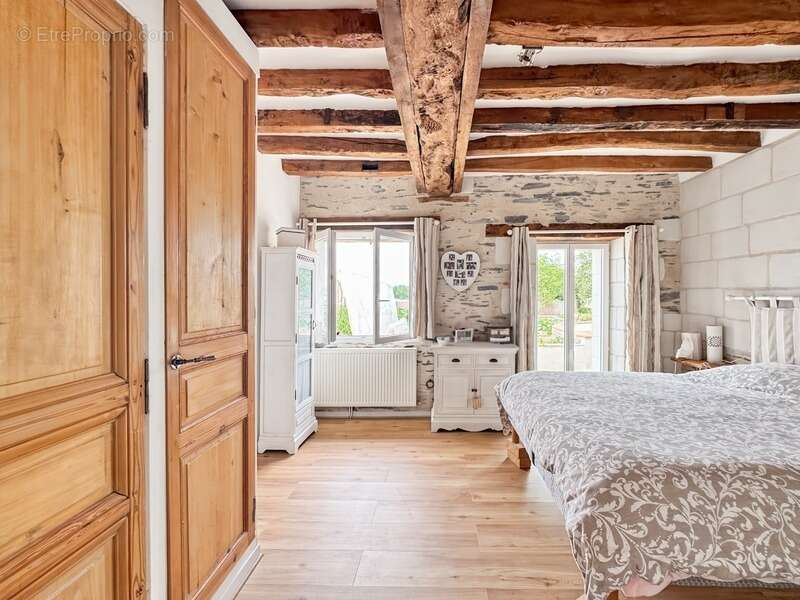 Maison à LES PONTS-DE-CE