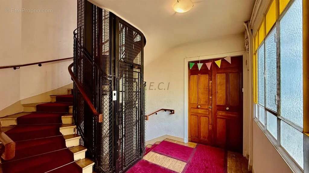 Appartement à ASNIERES-SUR-SEINE
