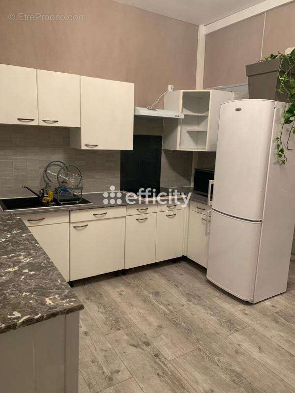 Appartement à SAINTES