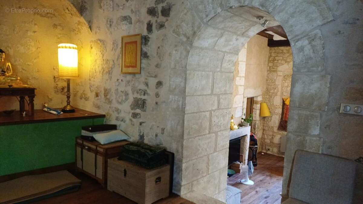 Superbe appartement en centre historique - photo 2