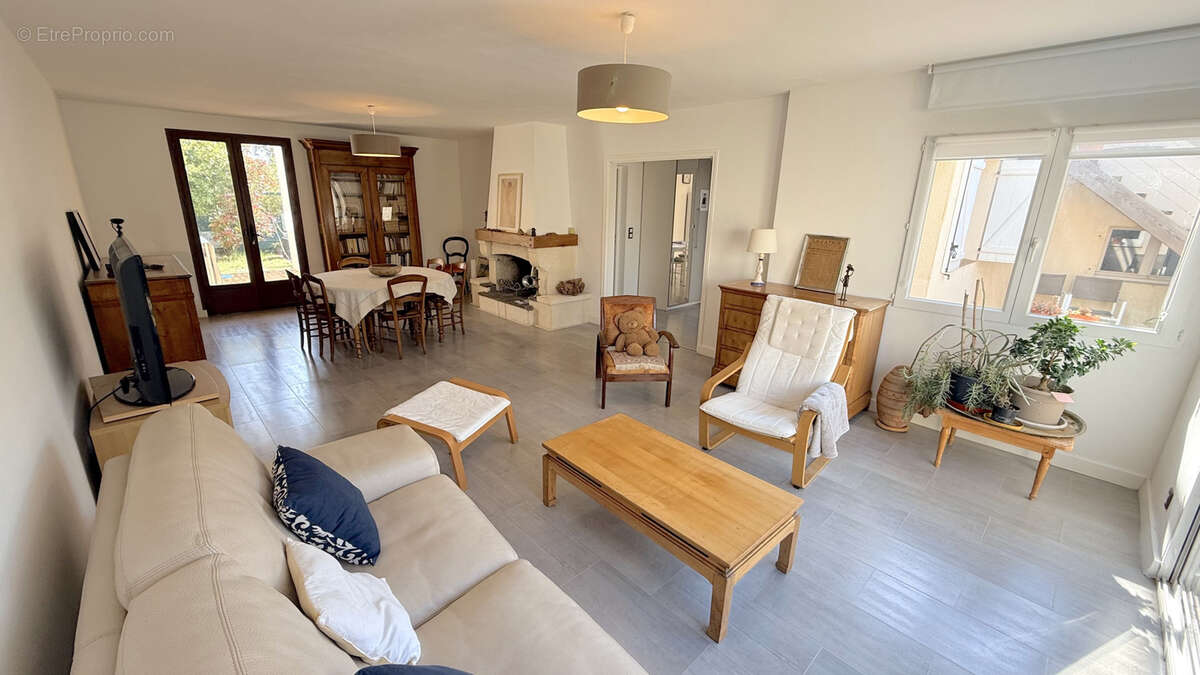 Maison à CANDILLARGUES