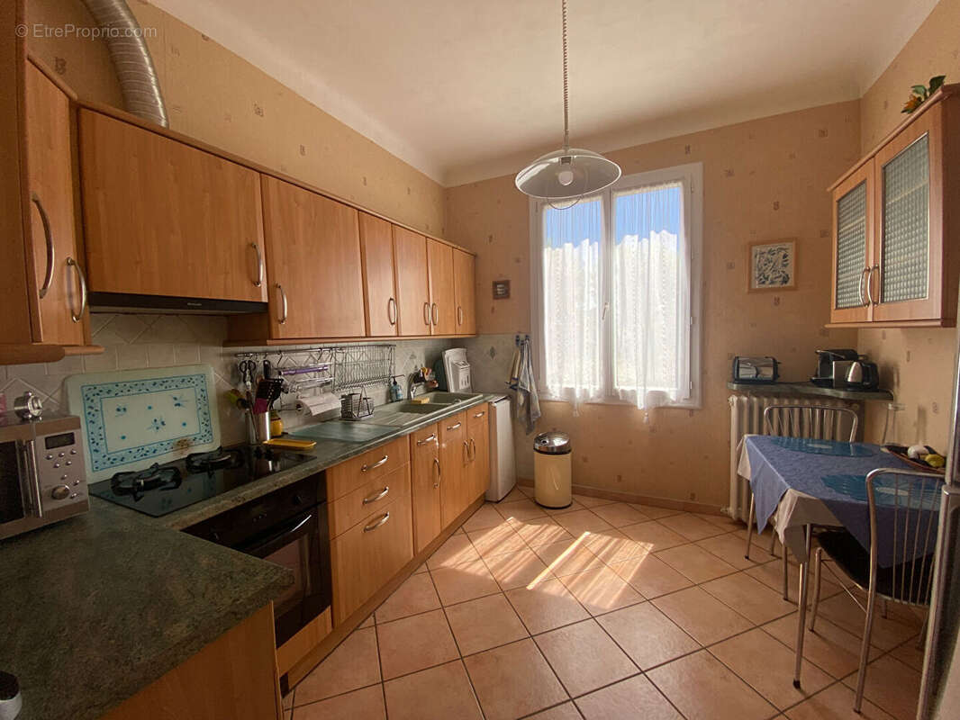Maison à CHATEAU-ARNOUX-SAINT-AUBAN
