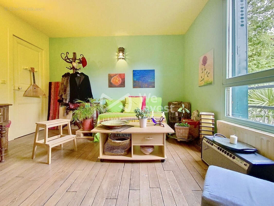 Maison à LE PERREUX-SUR-MARNE