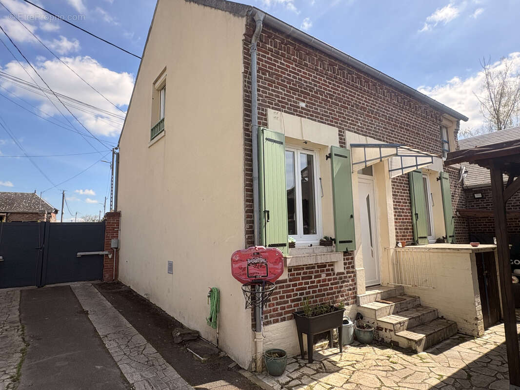 Maison à LABOISSIERE-EN-THELLE