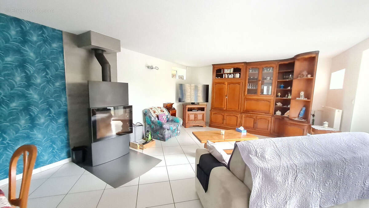 Maison à SAINT-AUBIN-DU-CORMIER