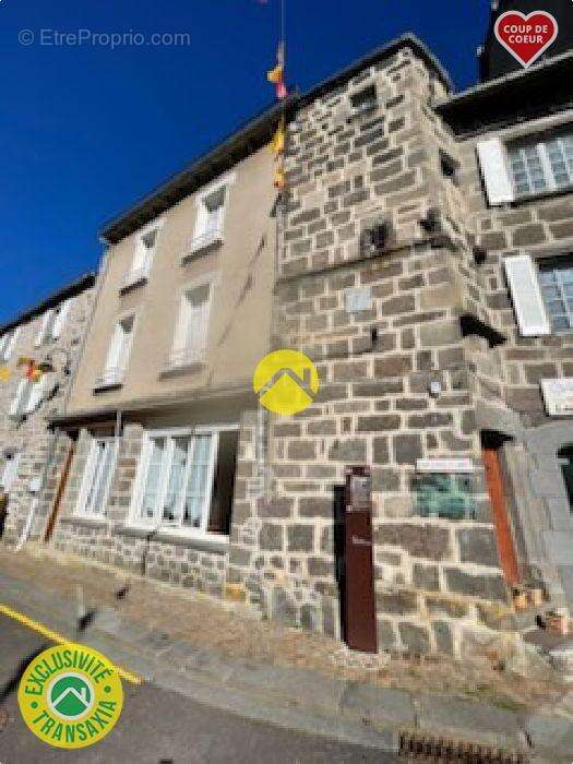 Maison à PIERREFORT