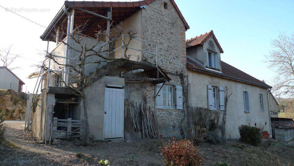 Maison à SAINT-NIZIER-SUR-ARROUX