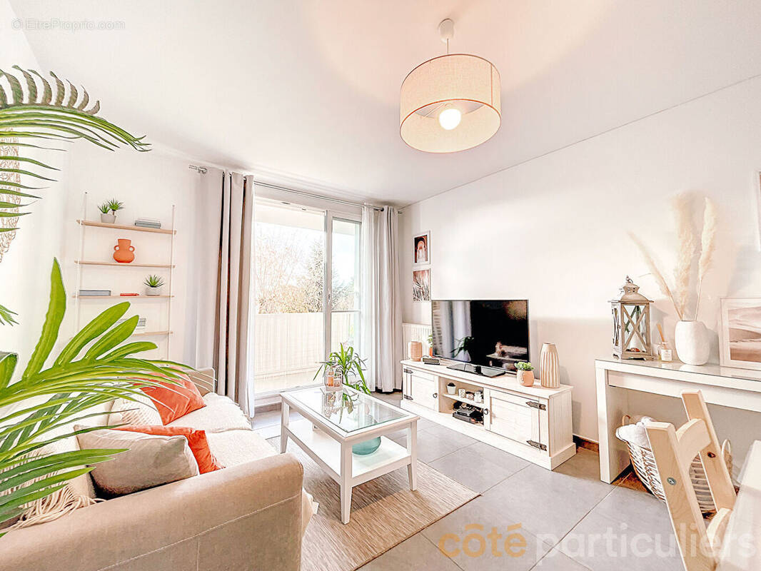 Appartement à SAINT-MAUR-DES-FOSSES