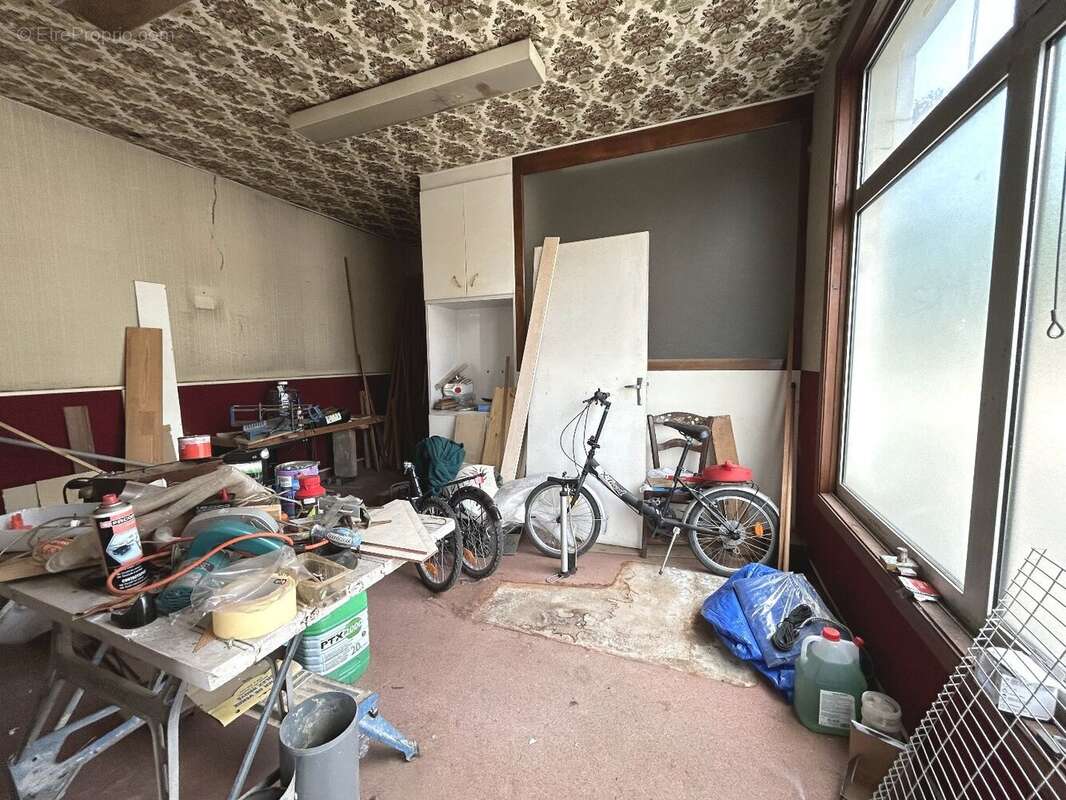 Maison de ville + local - photo 10