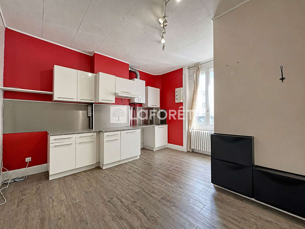 Appartement à SAINT-ETIENNE