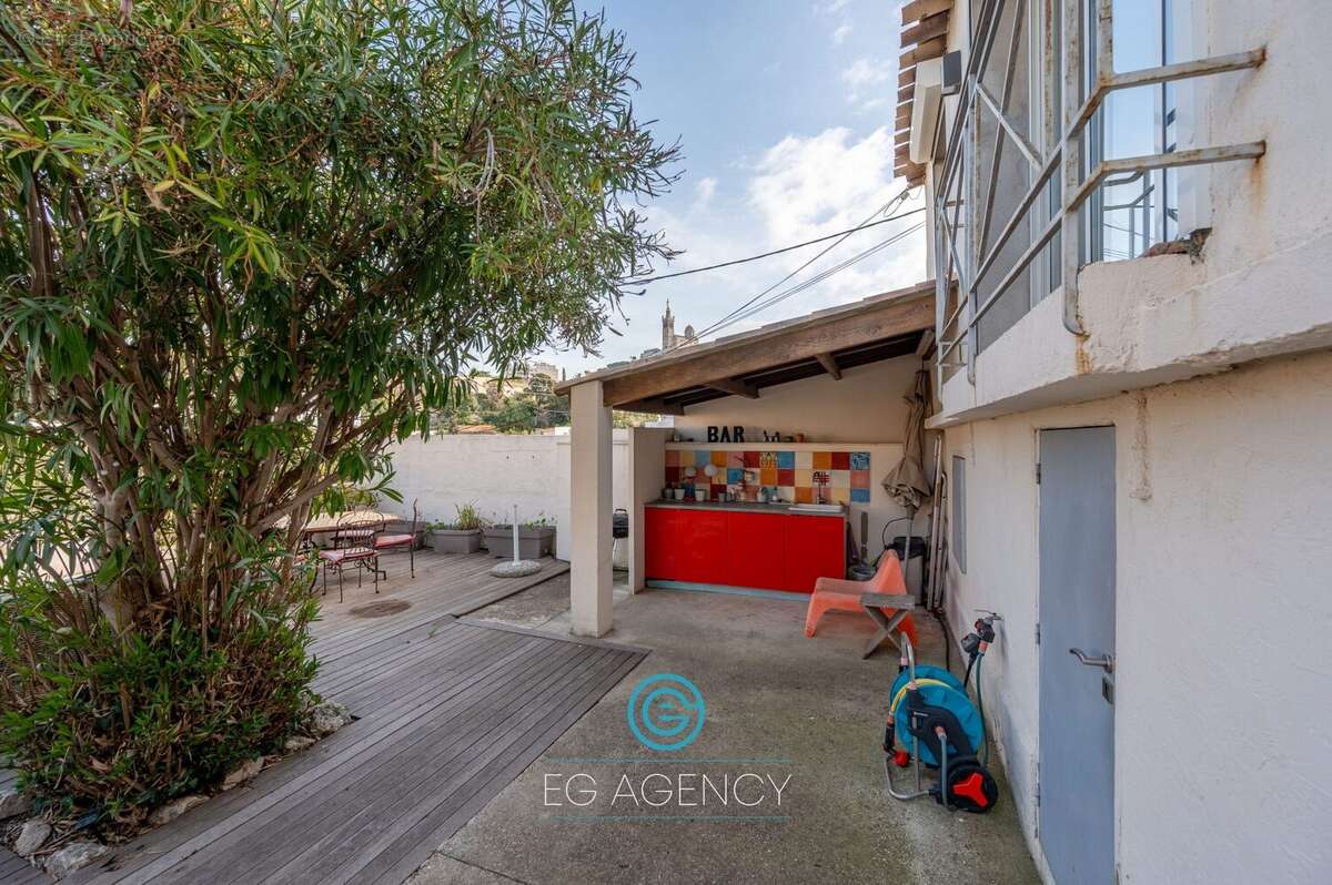 Maison à MARSEILLE-7E