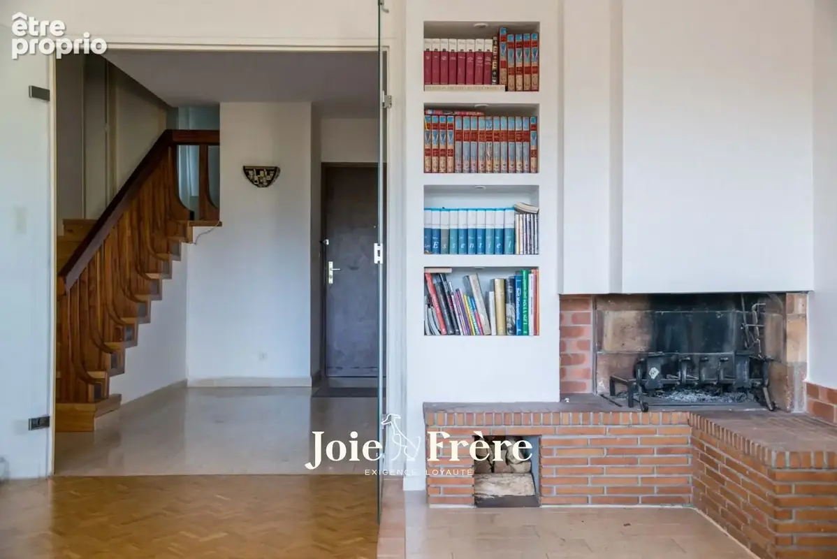 Appartement 4 pièces 77 m² à vendre à Veyrier-Du-Lac (74290) - photo 3