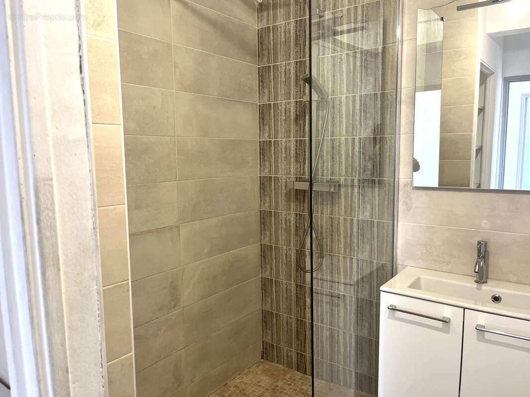 Appartement à MARSEILLE-12E