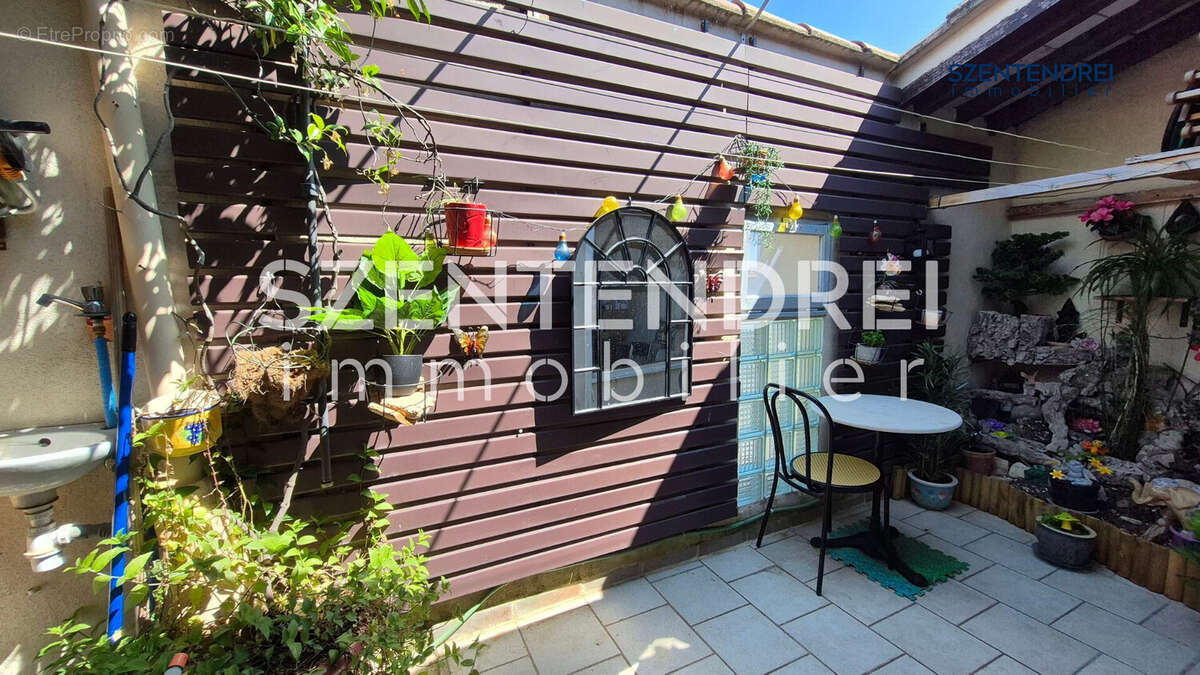 Maison à SATURARGUES