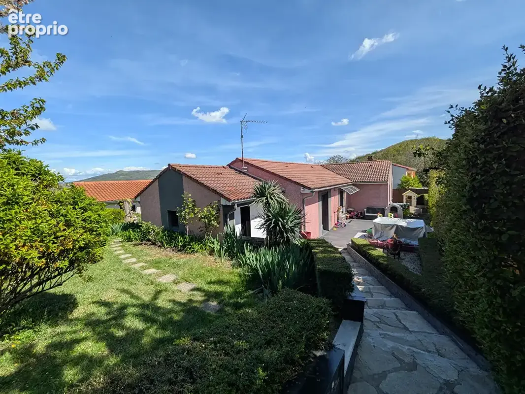Maison Cournon D Auvergne 6 pièces 137 m2 - photo 3
