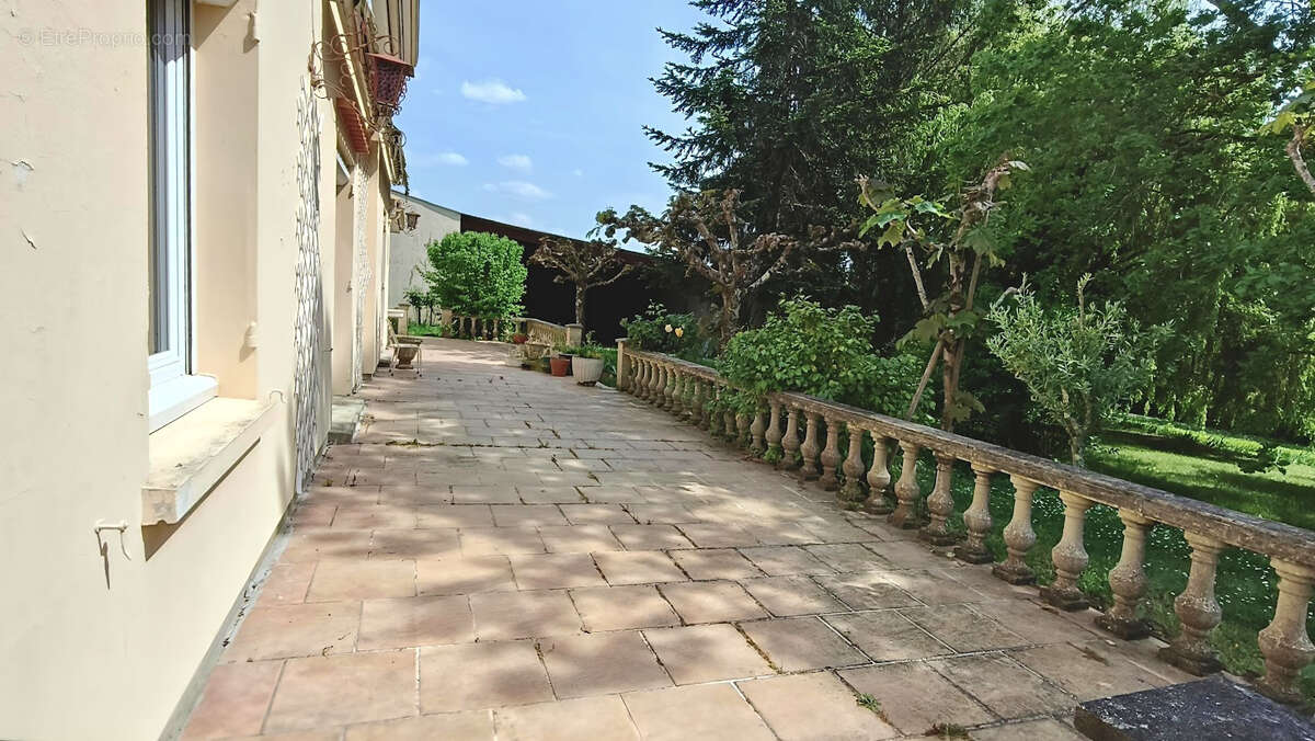 Maison à CARS